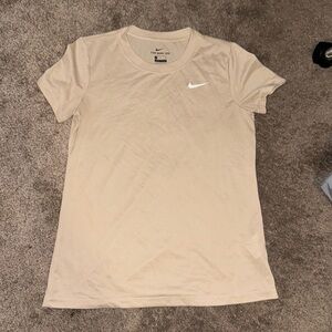women’s Nike Tee